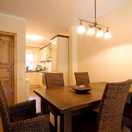 Ferienhaus Zander Mit Sauna 보른 외부 사진